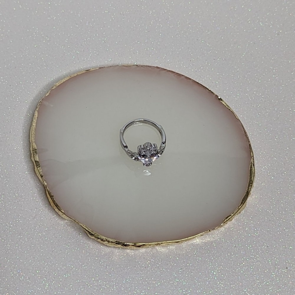 Claddagh Irish Ring Silver Rhinestone Cubic Zirconia Size 7 - Picture 7 of 7